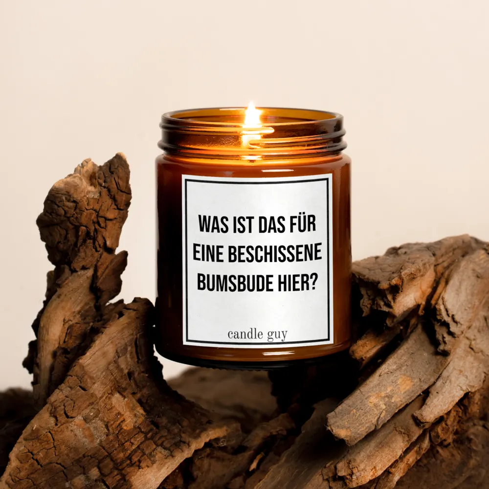 Braune Glaskerze mit Spruch "Beschissene Bumsbude"